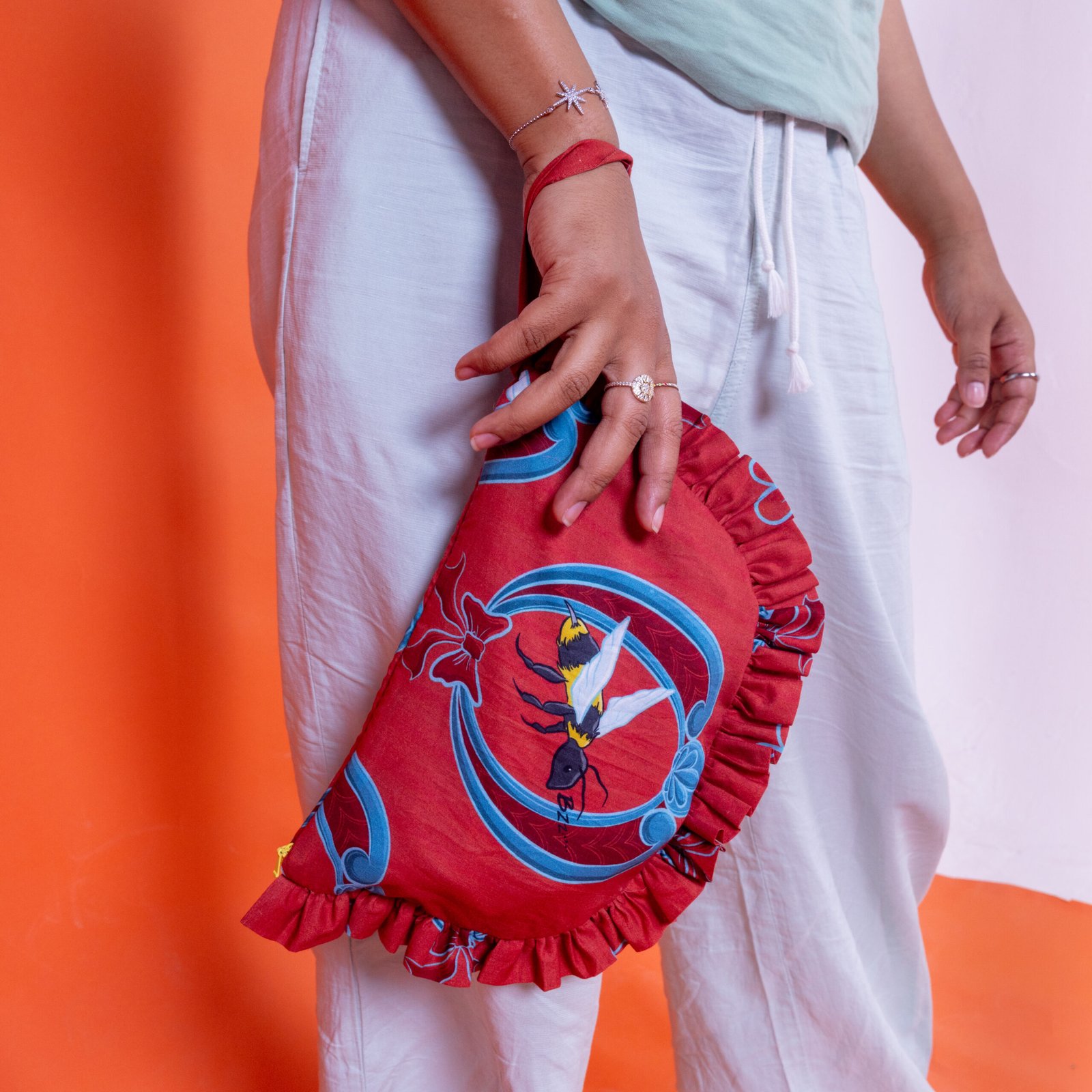 Crying Bee Pouch - Image 3